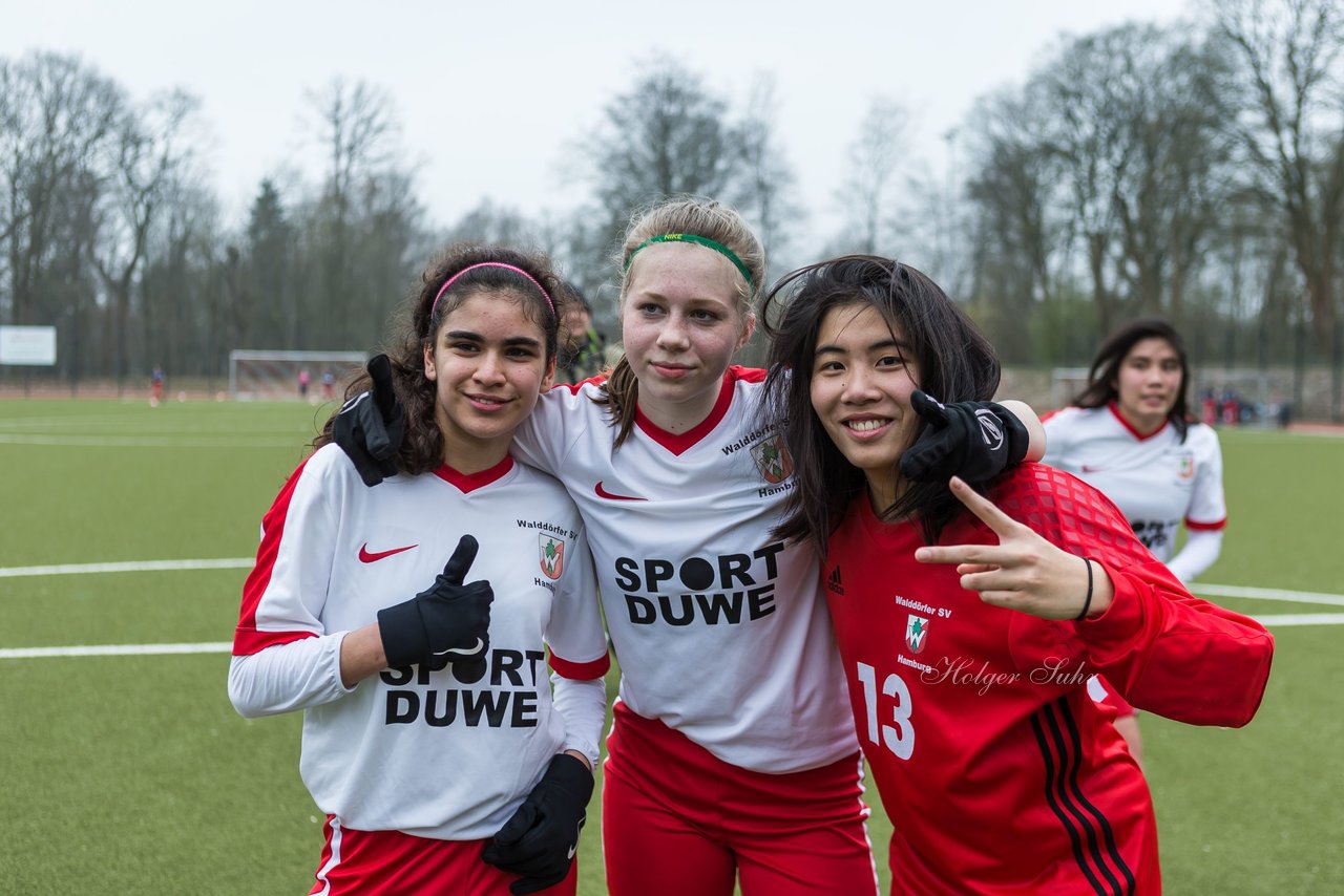 Bild 72 - B-Juniorinnen Walddoerfer - St.Pauli : Ergebnis: 4:1